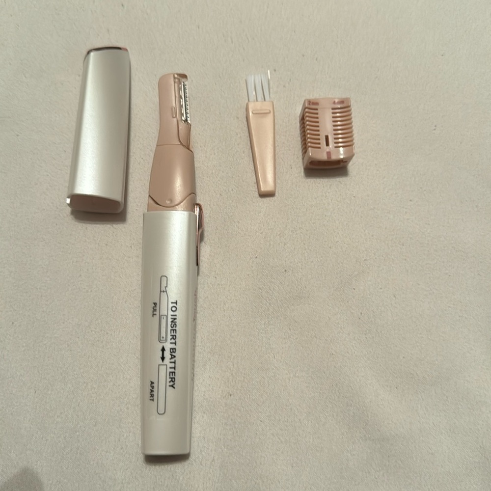Finishing touch dermaplane